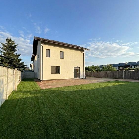 Casă individuală cu 4 camere cu Teren 583 Mp în Prelungirea Ghencea