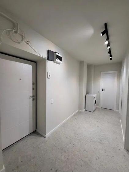 Apartament cu 2 camere decomandat, mobilat în 13 Septembrie