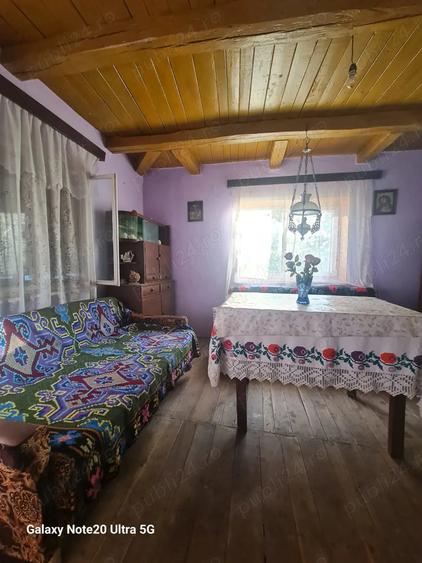 Casă cu 3 camere cu Teren 7000 Mp în Asuaju de Sus