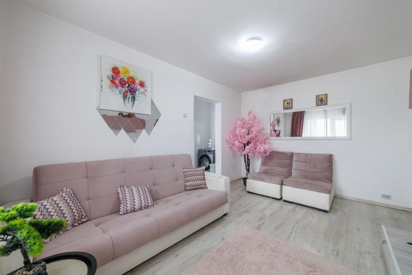 Apartament cu 2 camere semidecomandat în Trivale
