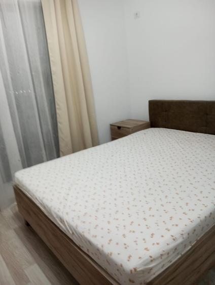 Apartament cu 2 camere decomandat în Exterior Vest