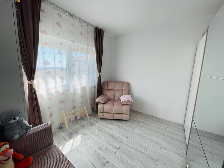 Apartament cu 3 camere, mobilat în Hipodrom 4