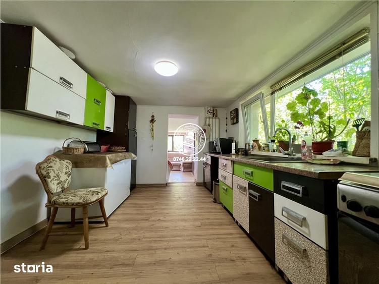 Casă cu 3 camere cu Teren 1200 Mp în Bârnova