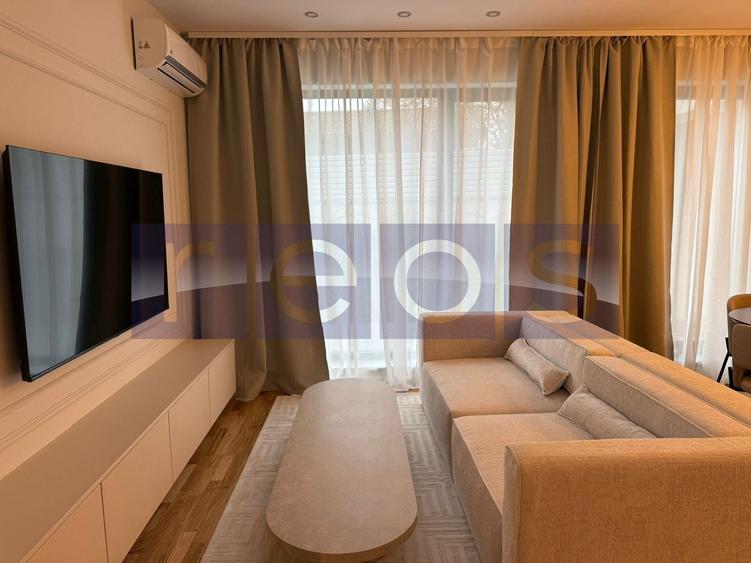 Apartament cu 3 camere, mobilat în Străulești