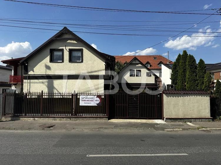 Casă cu Teren 192 Mp în Central
