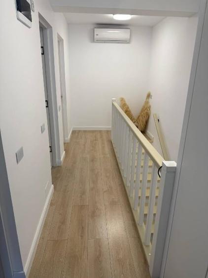 Duplex cu 4 camere cu Canalizare în Theodor Pallady