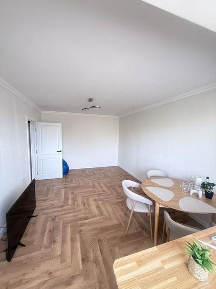 Apartament cu 2 camere decomandat în Tomis Nord