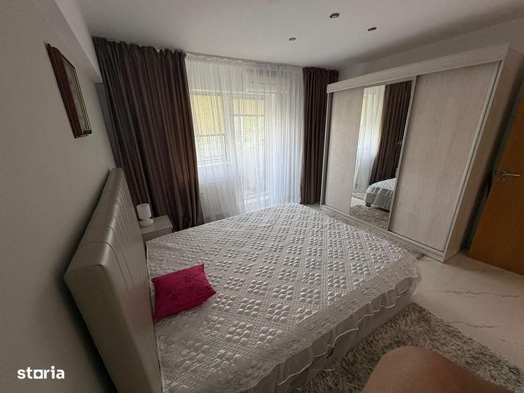 Apartament cu 3 camere decomandat în Unirii
