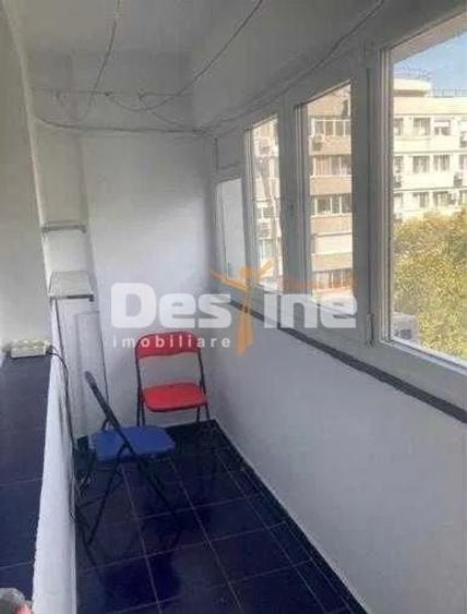 Apartament cu 3 camere semidecomandat, mobilat în Drumul Taberei