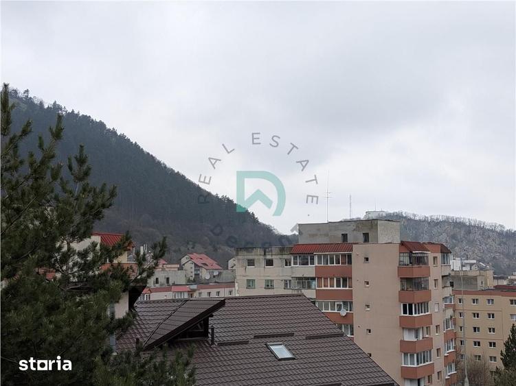 Apartament cu 3 camere decomandat în Valea Cetății