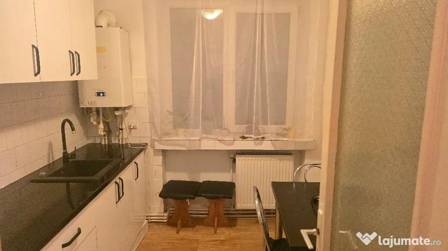Apartament cu 2 camere semidecomandat în Central