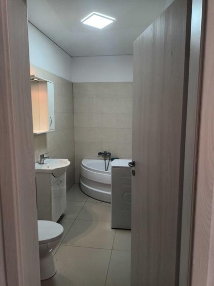 Garsonieră decomandată în Exterior Vest