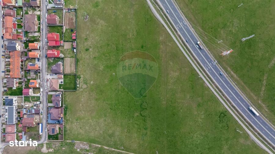Teren de 2000 mp, în Sânpetru