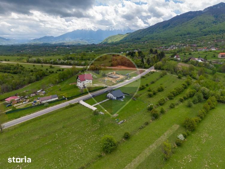 Teren de 1100 mp, în Tohănița