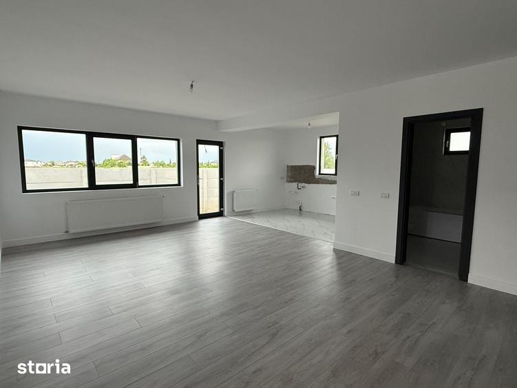 Casă cu 5 camere cu Teren 500 Mp în Ciorogârla