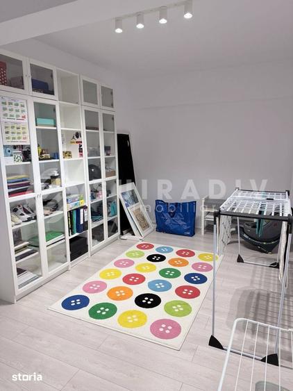 Apartament cu 4 camere semidecomandat, mobilat în Bună Ziua