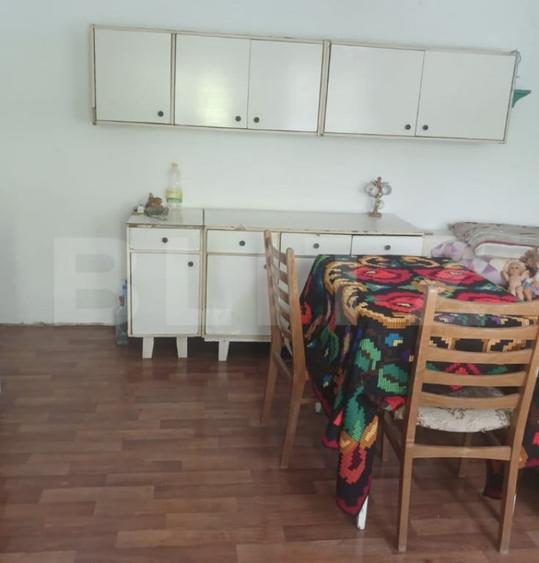 Casă cu 4 camere cu Teren 2795 Mp în Central