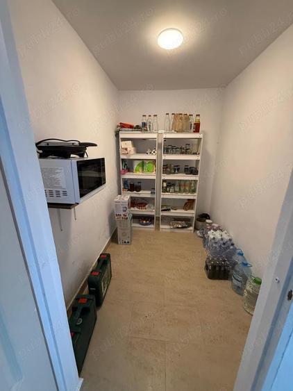 Casă cu 5 camere cu Teren 3885 Mp în Izgar
