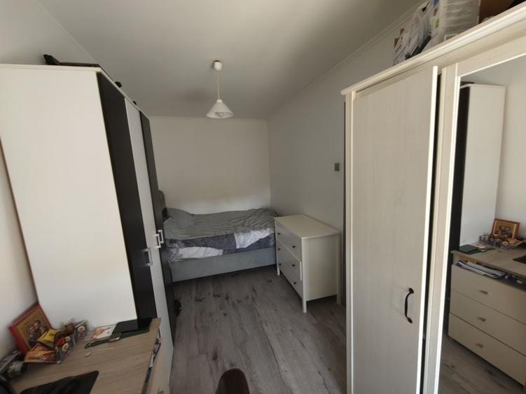 Vand apartament 3 camere in tatarasi - 7