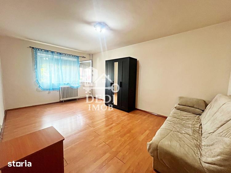 Apartament cu 2 camere decomandat în Rogerius