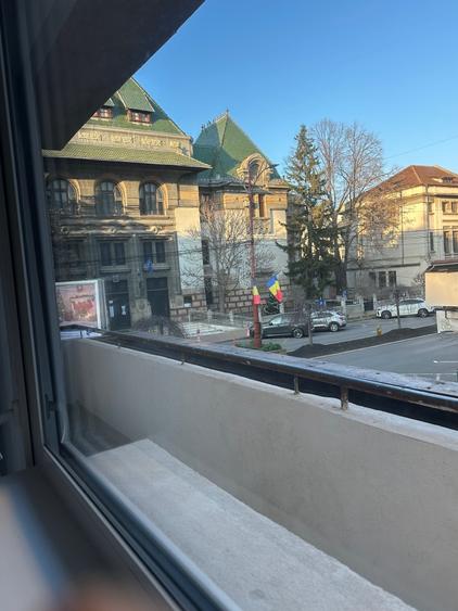 Proprietar, inchiriez apartament ultracentral, vis a vis tribunal, pretabil birouri. - 7