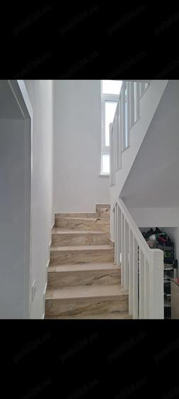 Casă cu 4 camere cu Teren 250 Mp în Central