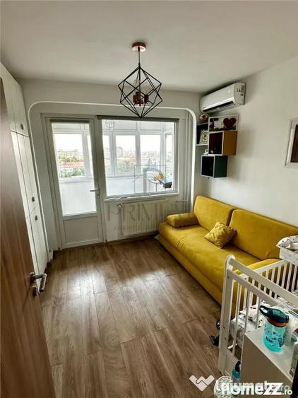 Apartament cu 4 camere decomandat în Circumvalațiunii