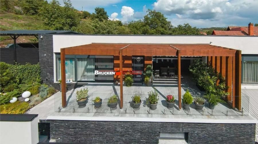 Casă cu 4 camere cu Teren 417 Mp în Dealuri Oradea