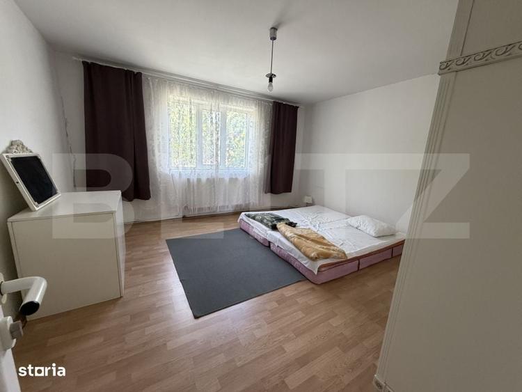 Casă cu 4 camere cu Teren 500 Mp în Central
