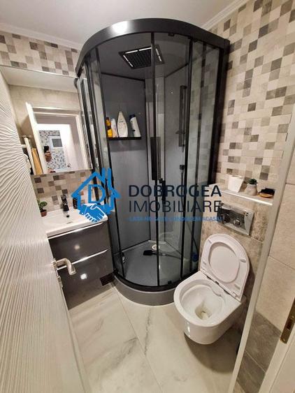 Apartament cu 4 camere decomandat, mobilat în E3
