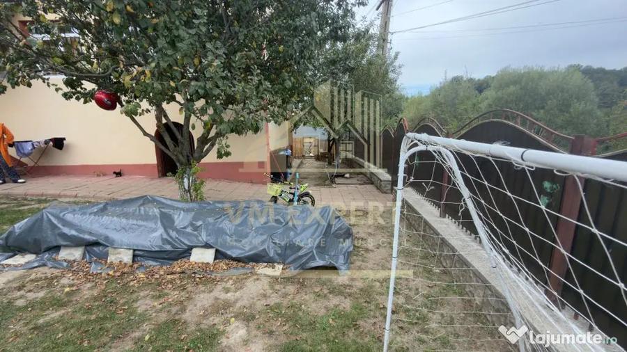 Casă cu 3 camere cu Teren 262 Mp în Bughea de Jos