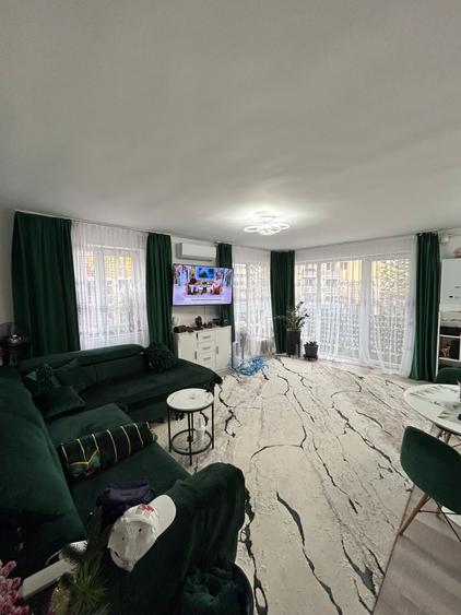 Apartament cu 2 camere semidecomandat, mobilat în Florești — fotografia 3
