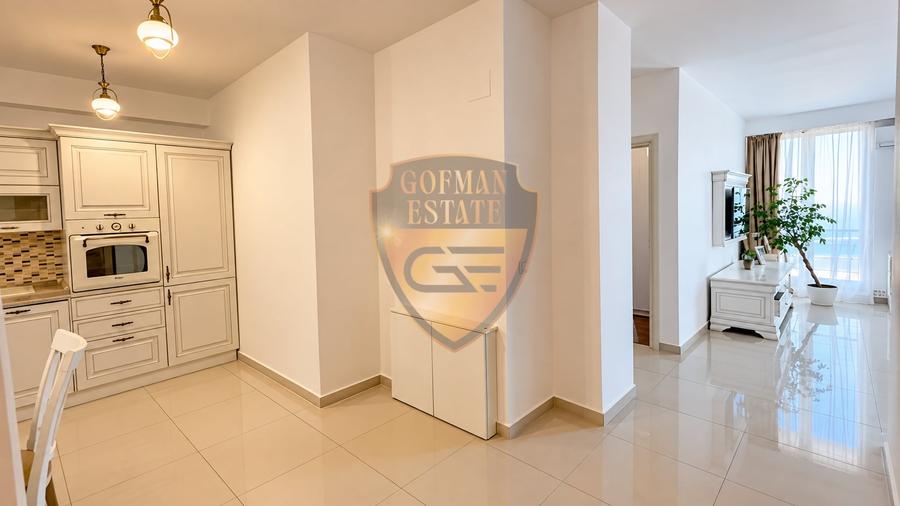 Apartament cu 3 camere decomandat, mobilat în Faleza Nord