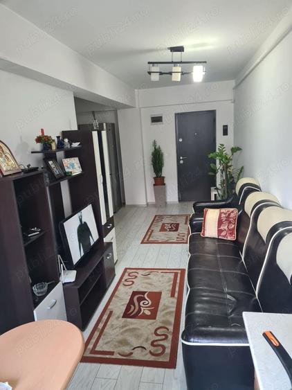 Apartament cu 2 camere decomandat, mobilat în Miroslava