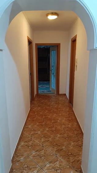 Apartament cu 2 camere decomandat în Militari