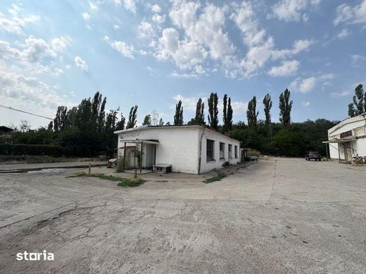 Spațiu comercial, de 17,059 mp, în Central