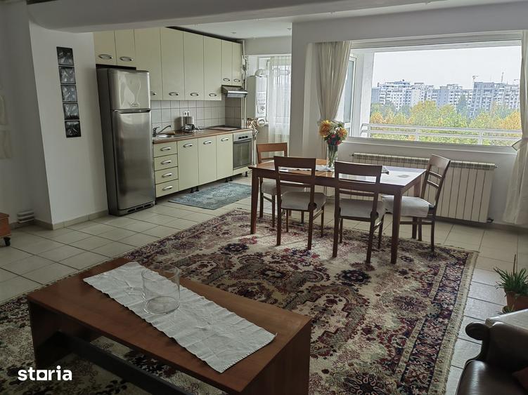 Apartament cu 3 camere în Unirii