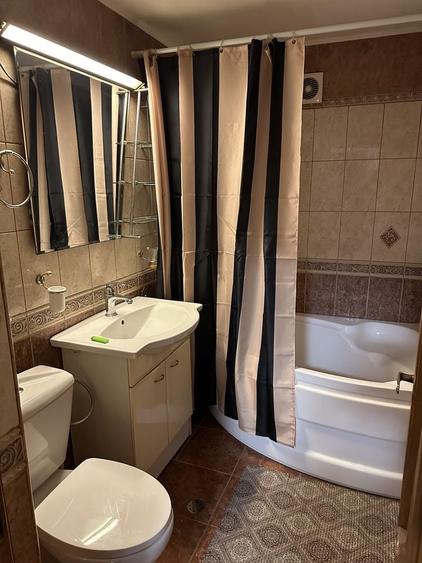 Apartament cu 2 camere decomandat în Ultracentral