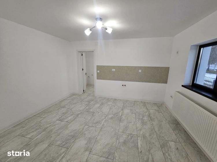 Casă cu 3 camere cu Teren 2477 Mp în Băiculești