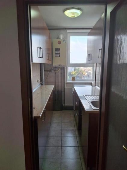Apartament cu 2 camere decomandat, mobilat în Gara de Nord