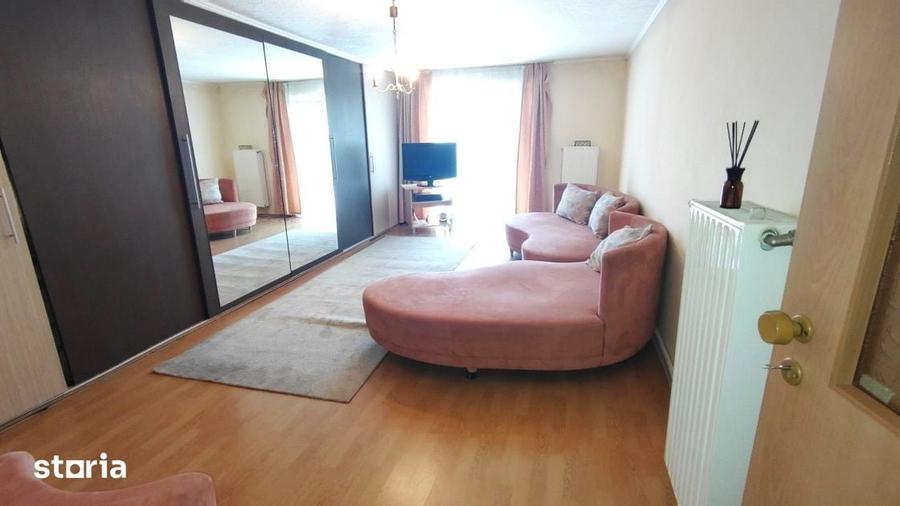 Casă cu 4 camere cu Teren 465 Mp în Bulgaria