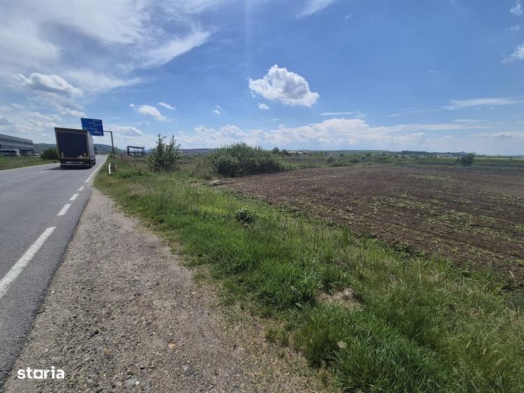 Spațiu comercial, în Recea