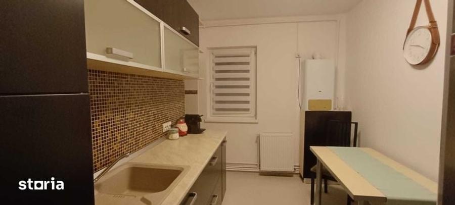 Apartament cu 3 camere semidecomandat în Ștrand