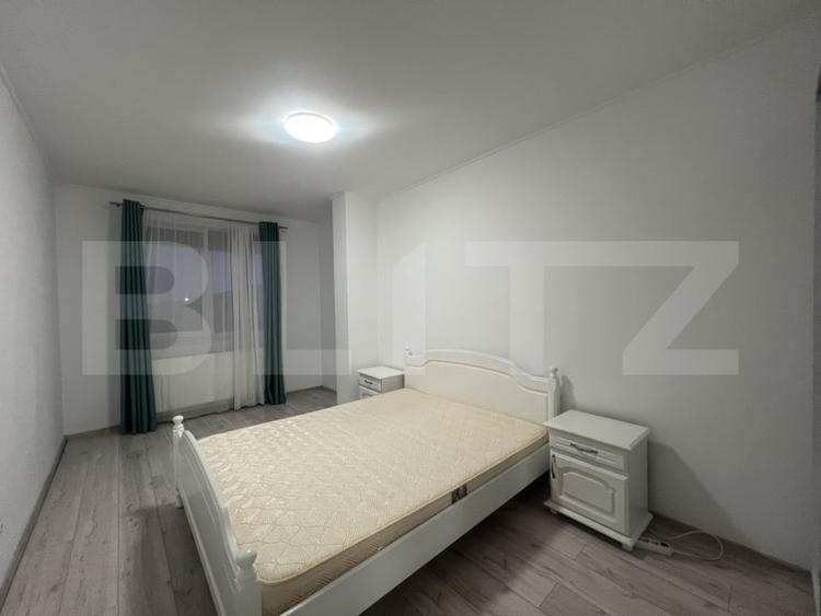Apartament cu 3 camere semidecomandat, mobilat în Mănăștur