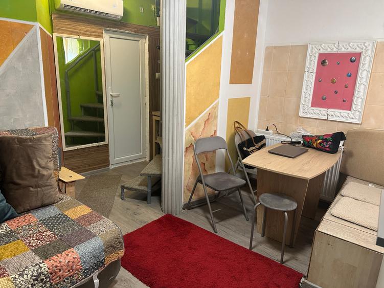 Apartament cu 2 camere semidecomandat în Gara de Nord