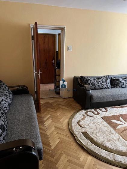 Apartament cu 2 camere semidecomandat în Alexandru Obregia