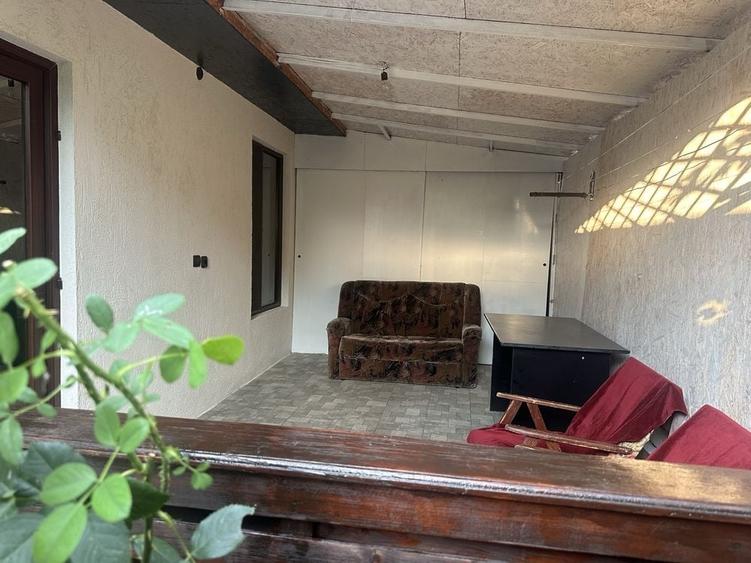 Casă cu 2 camere în Central