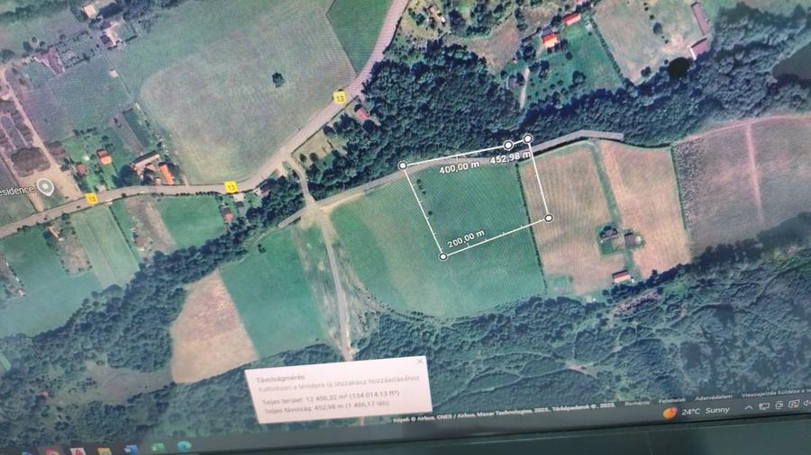 Teren Construcții intravilan de 11000 mp, în Câmpu Cetății
