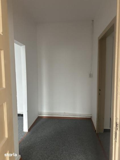 Campina - casa - pretabil spa?iu comercial - 139000 Euro/Neg. - 5