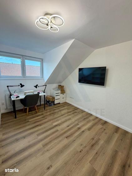 Apartament cu 4 camere decomandat în Turnișor